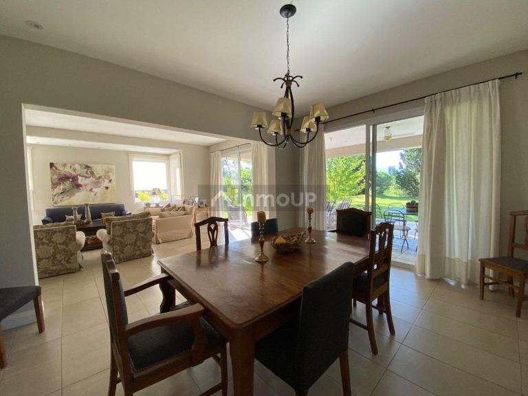 Casa en Venta en Maipu, Mendoza