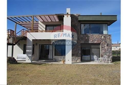 Casa en Venta en Maipu, Mendoza