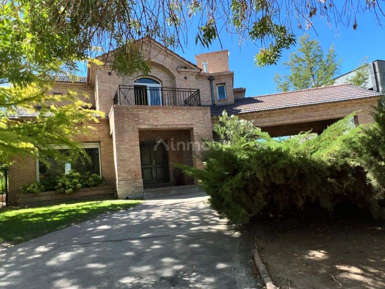 Casa en Venta en Lujan de Cuyo, Mendoza