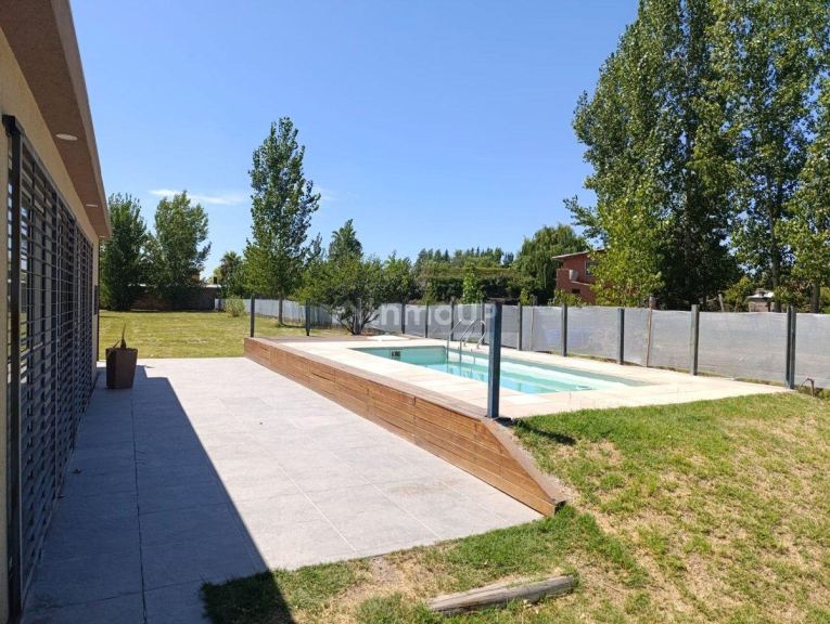 Casa en Venta en Guaymallen, Mendoza