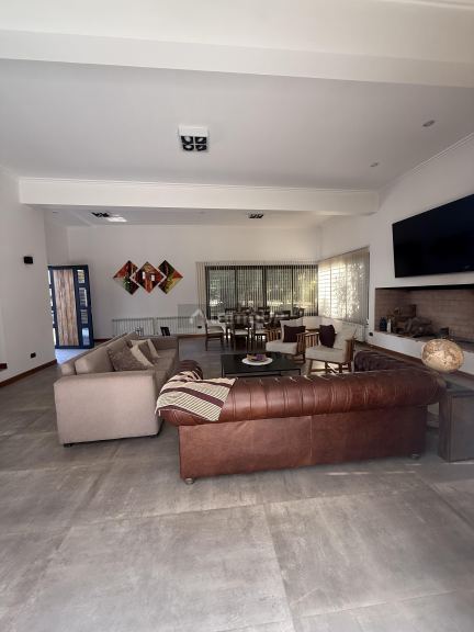Casa en Venta en Maipu, Mendoza