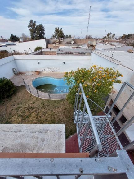 Chalet en Venta en Maipu, Mendoza
