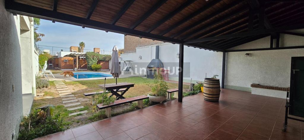 Casa en Venta en Guaymallen, Mendoza
