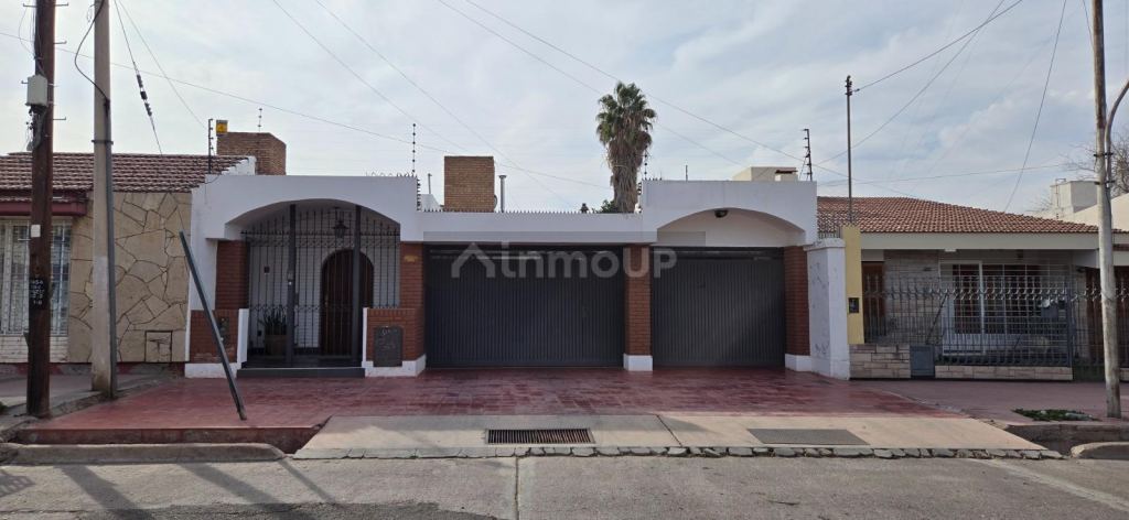 Casa en Venta en Guaymallen, Mendoza