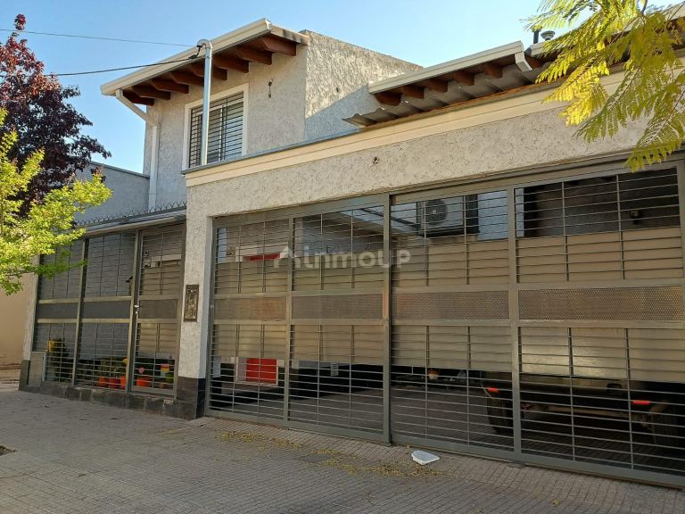 Casa en Venta en Guaymallen, Mendoza