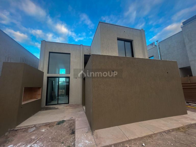 Casa en Venta en Maipu, Mendoza
