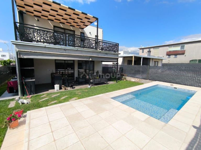 Casa en Venta en Las Heras, Mendoza