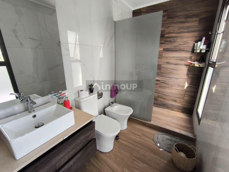 Casa en Venta en Las Heras, Mendoza