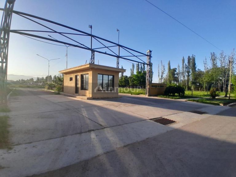 Lote en Venta en Maipu, Mendoza