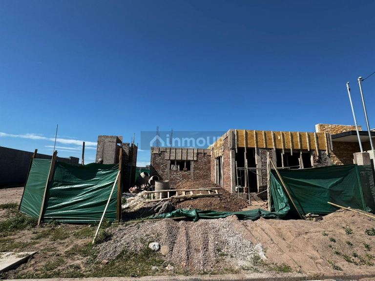Casa en Venta en Maipu, Mendoza