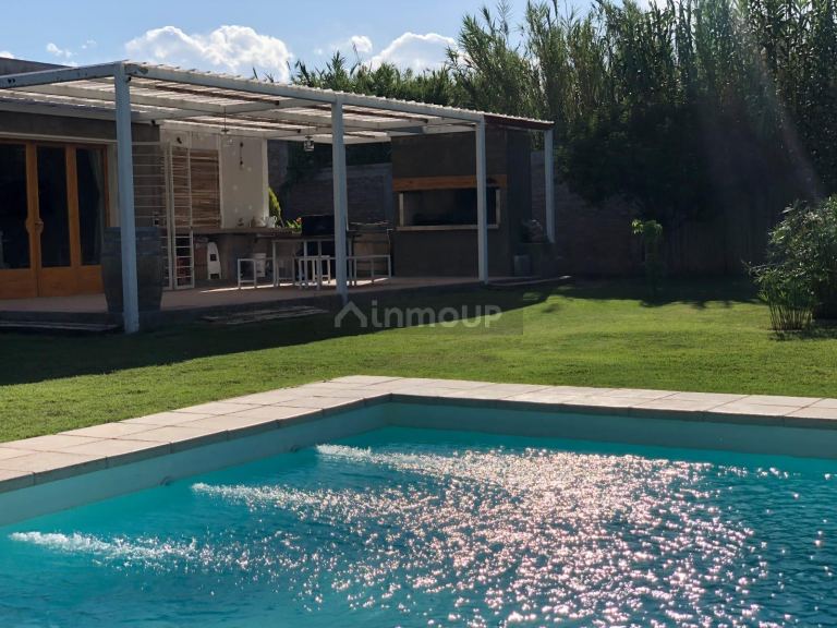 Casa en Venta en Guaymallen, Mendoza