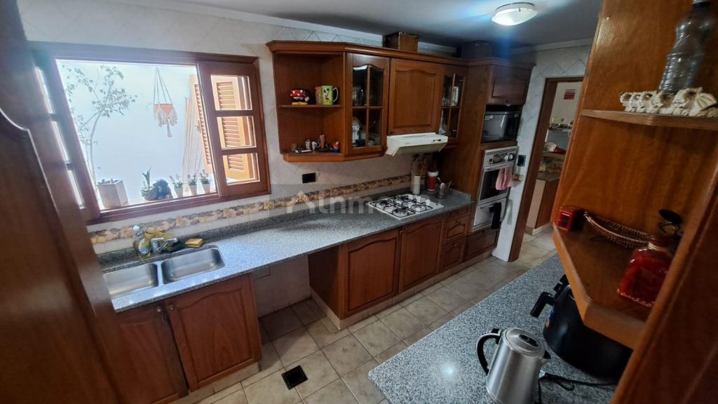 Chalet en Venta en Capital, Mendoza