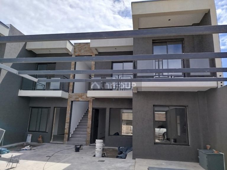 Departamento en Venta en Maipu, Mendoza