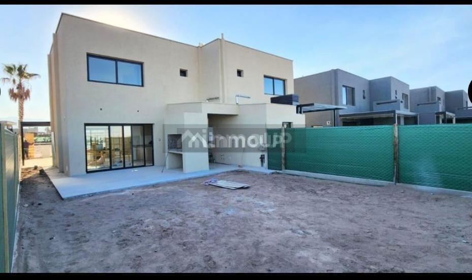 Duplex en Venta en Maipu, Mendoza