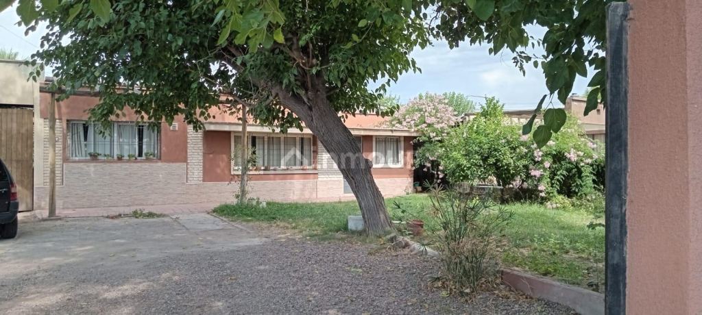 Casa en Venta en Guaymallen, Mendoza