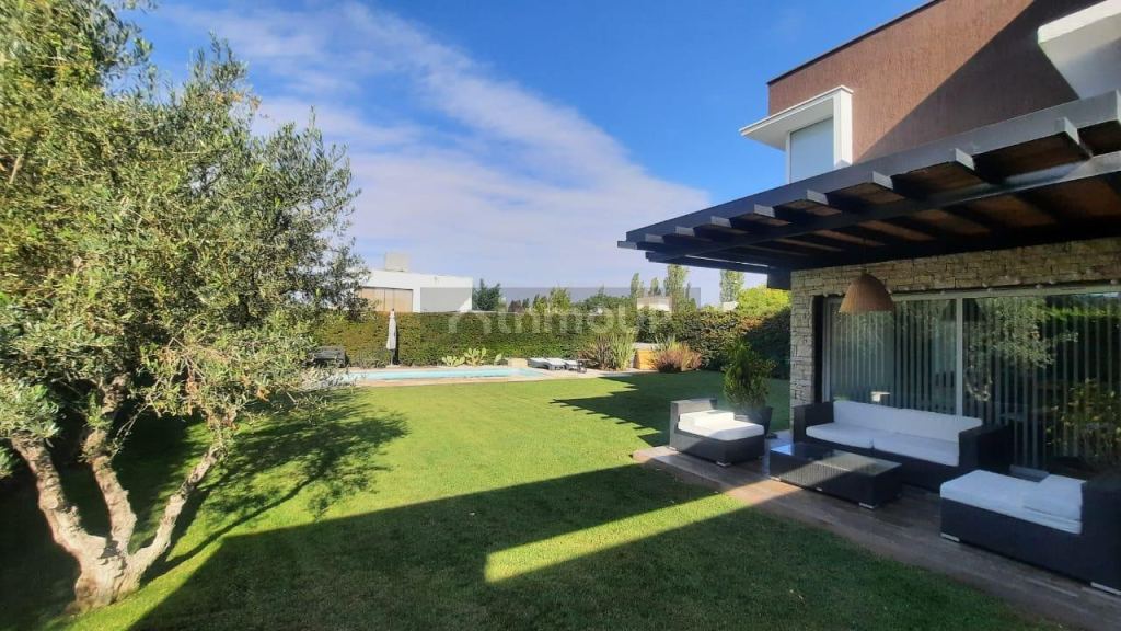 Casa en Venta en Lujan de Cuyo, Mendoza
