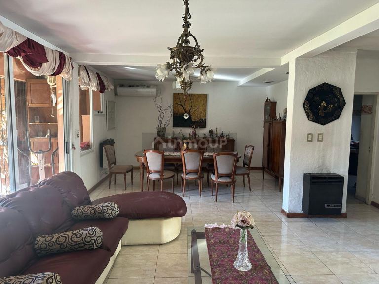 Casa en Venta en Capital, Mendoza