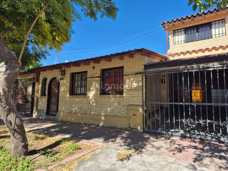 Casa en Venta en Godoy Cruz, Mendoza