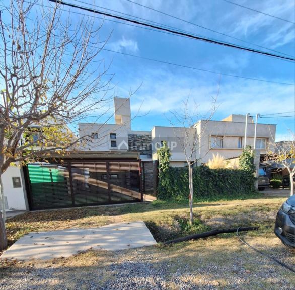 Casa en Venta en Guaymallen, Mendoza