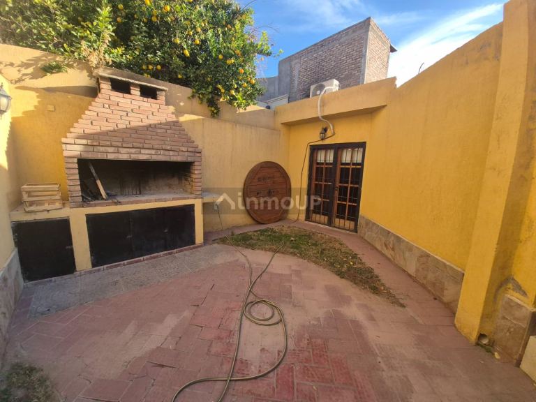 Casa en Venta en Guaymallen, Mendoza