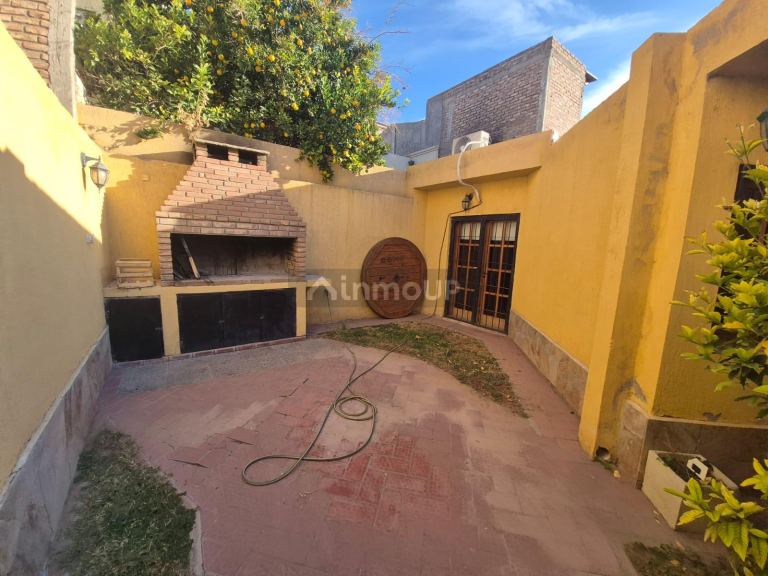 Casa en Venta en Guaymallen, Mendoza