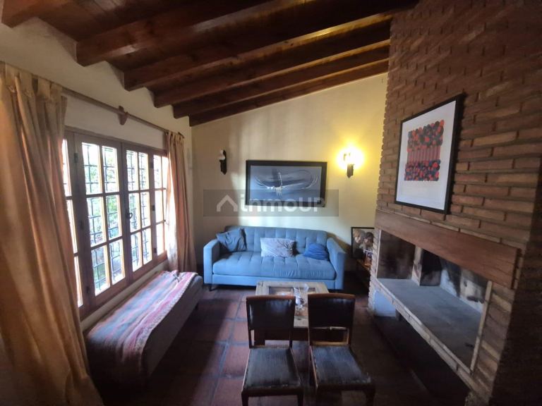 Casa en Venta en Guaymallen, Mendoza