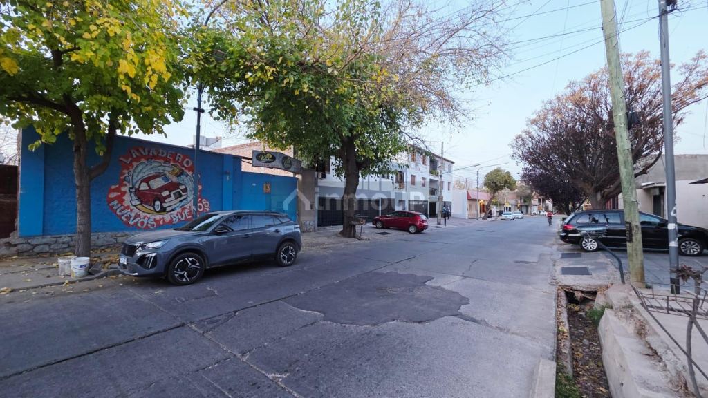 Galpon en Alquiler en Godoy Cruz, Mendoza