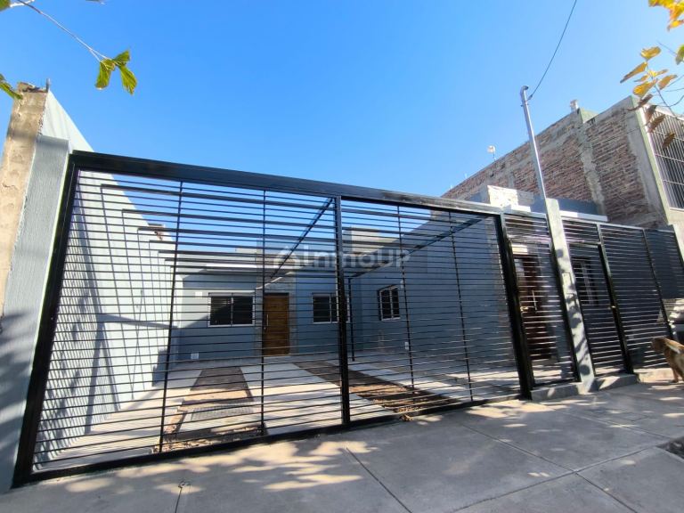 Casa en Venta en Guaymallen, Mendoza
