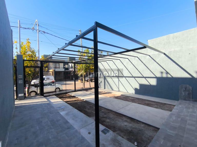 Casa en Venta en Guaymallen, Mendoza