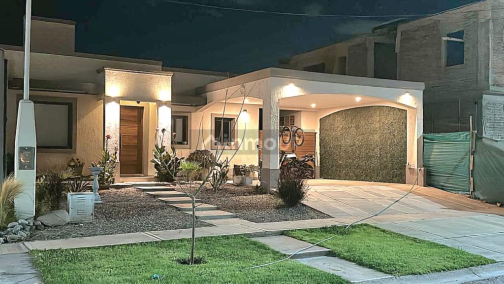 Casa en Venta en Maipu, Mendoza