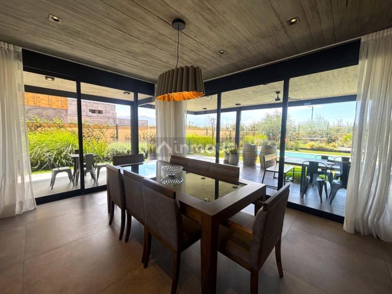 Casa en Venta en Lujan de Cuyo, Mendoza