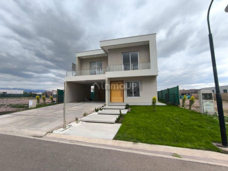 Casa en Venta en Lujan de Cuyo, Mendoza