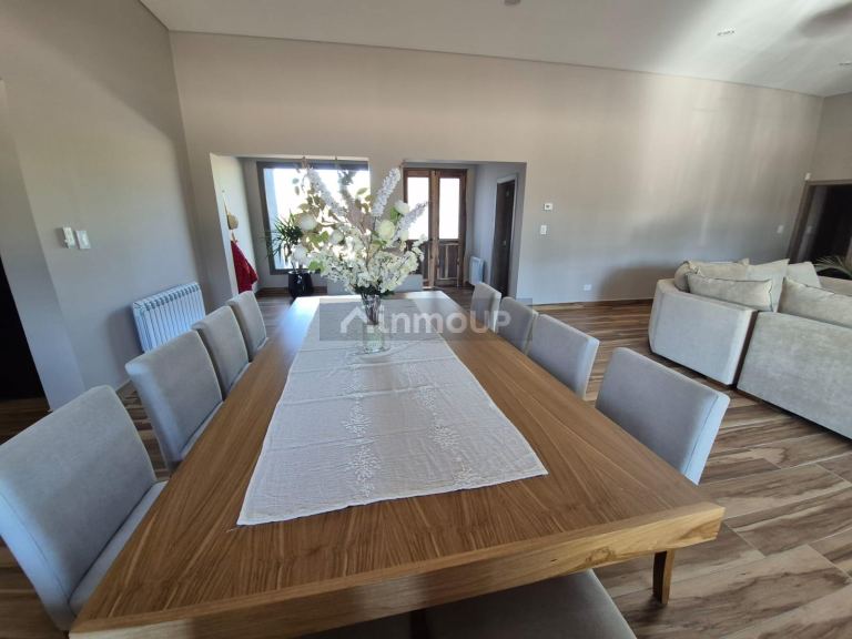 Casa en Venta en Maipu, Mendoza