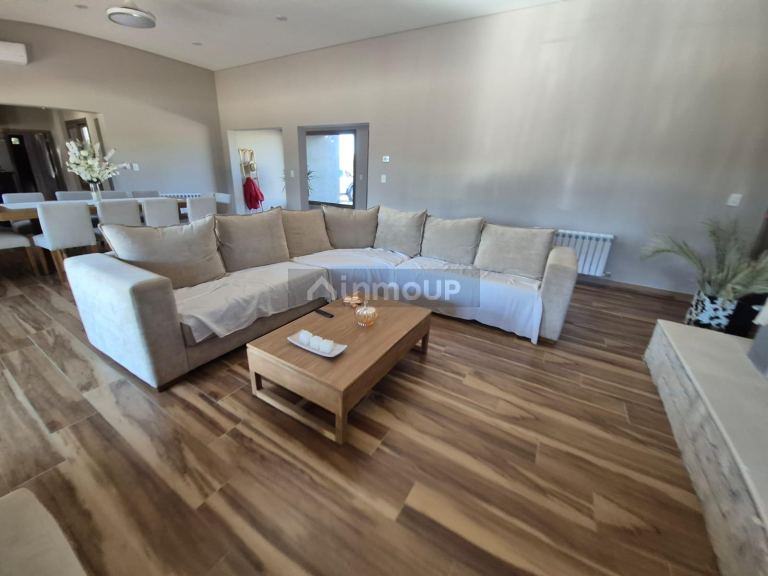Casa en Venta en Maipu, Mendoza