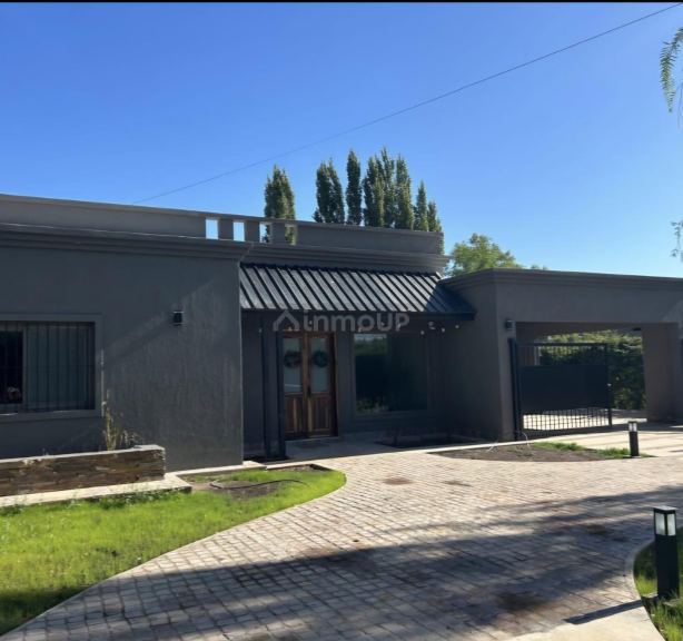 Casa en Venta en Maipu, Mendoza
