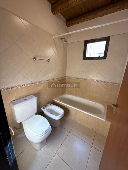 Casa en Alquiler en Maipu, Mendoza