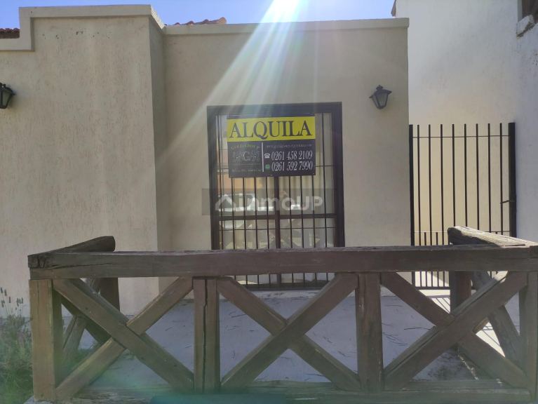 Casa en Alquiler en Maipu, Mendoza