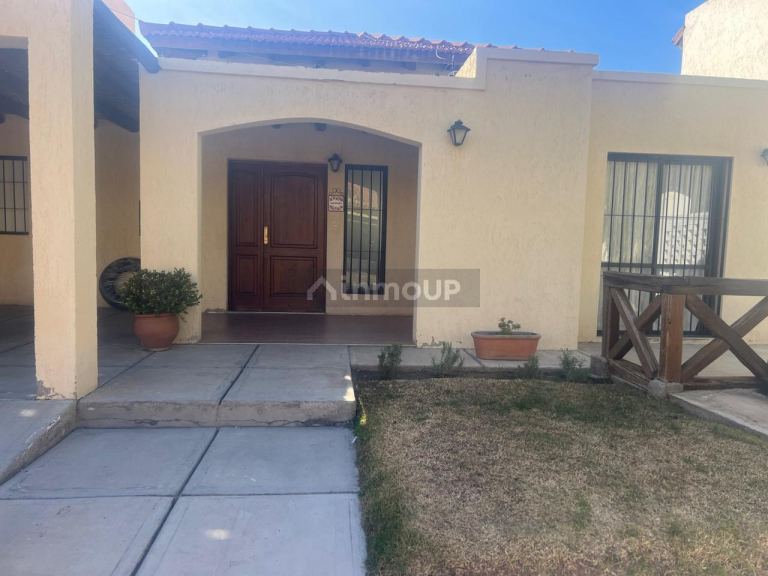 Casa en Alquiler en Maipu, Mendoza