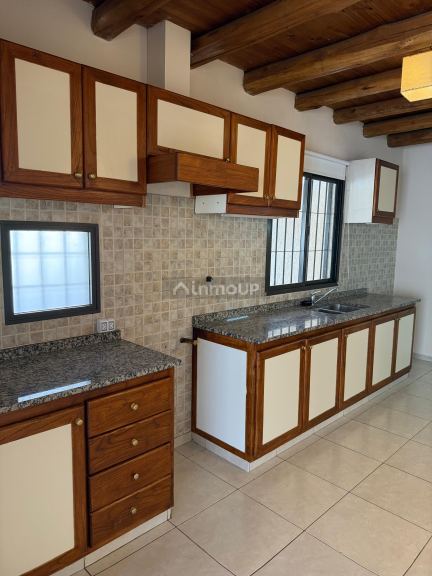 Casa en Alquiler en Maipu, Mendoza
