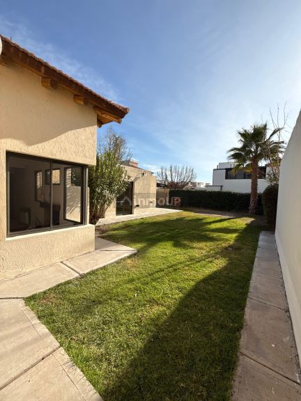 Casa en Alquiler en Maipu, Mendoza