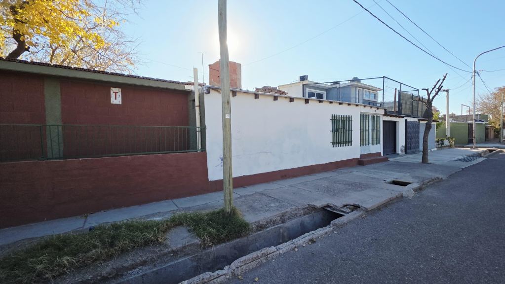 Casa en Venta en Guaymallen, Mendoza