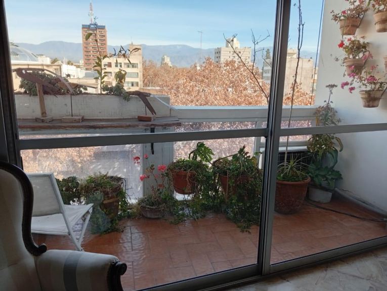 Departamento en Alquiler en Capital, Mendoza