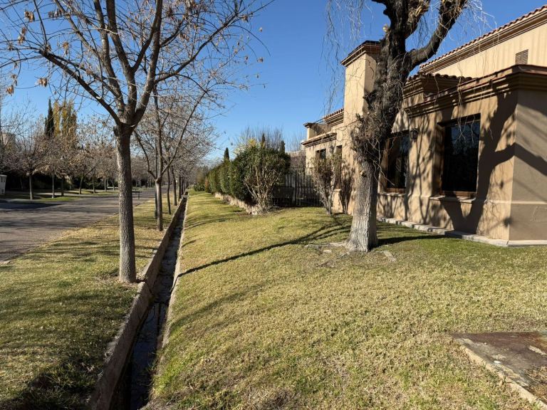 Casa en Venta en Lujan de Cuyo, Mendoza