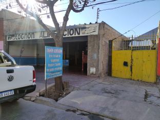 Capital Gran galpón, Videla Castillo 2641