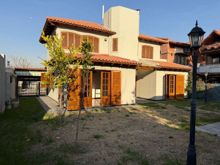 Casa en Venta en Godoy Cruz, Mendoza