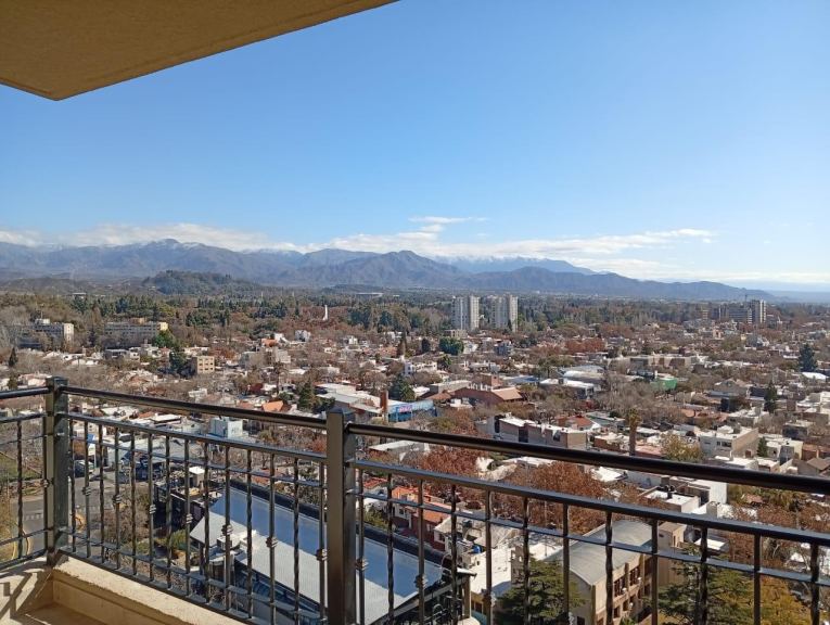 Departamento en Venta en Godoy Cruz, Mendoza