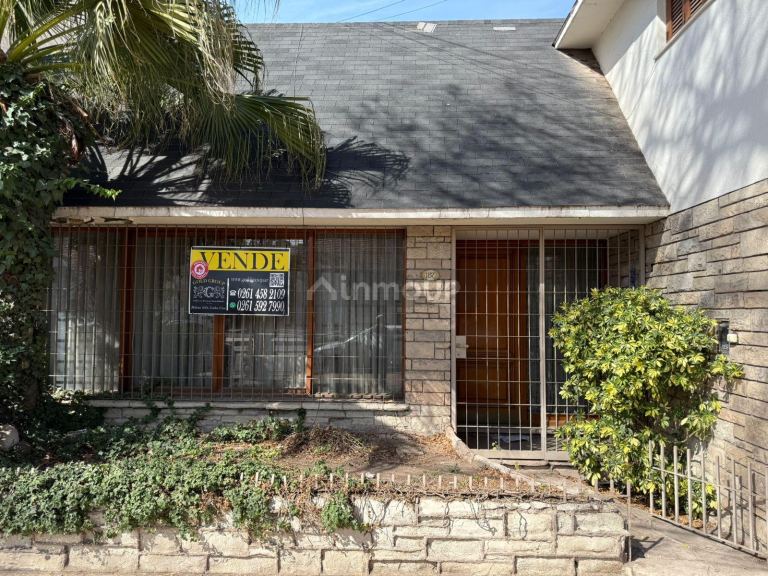 Casa en Venta en Capital, Mendoza