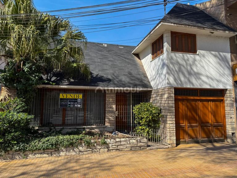 Casa en Venta en Capital, Mendoza