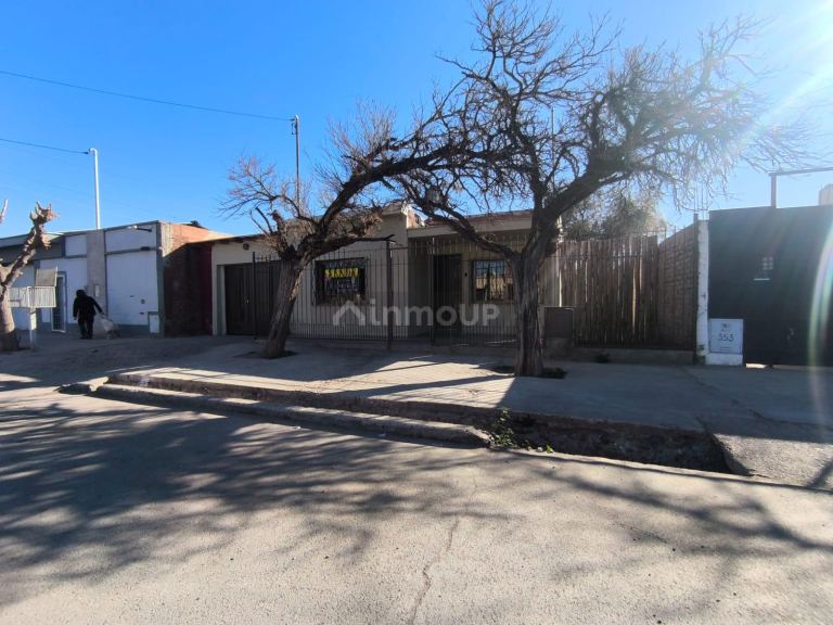 Chalet en Venta en Maipu, Mendoza