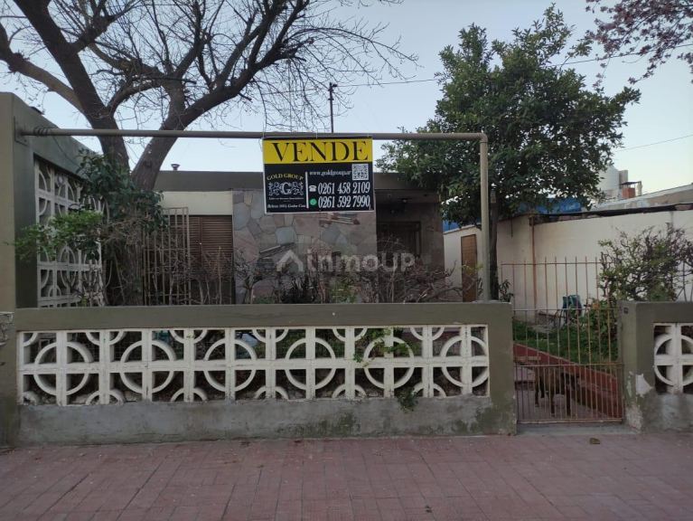 Chalet en Venta en Lujan de Cuyo, Mendoza